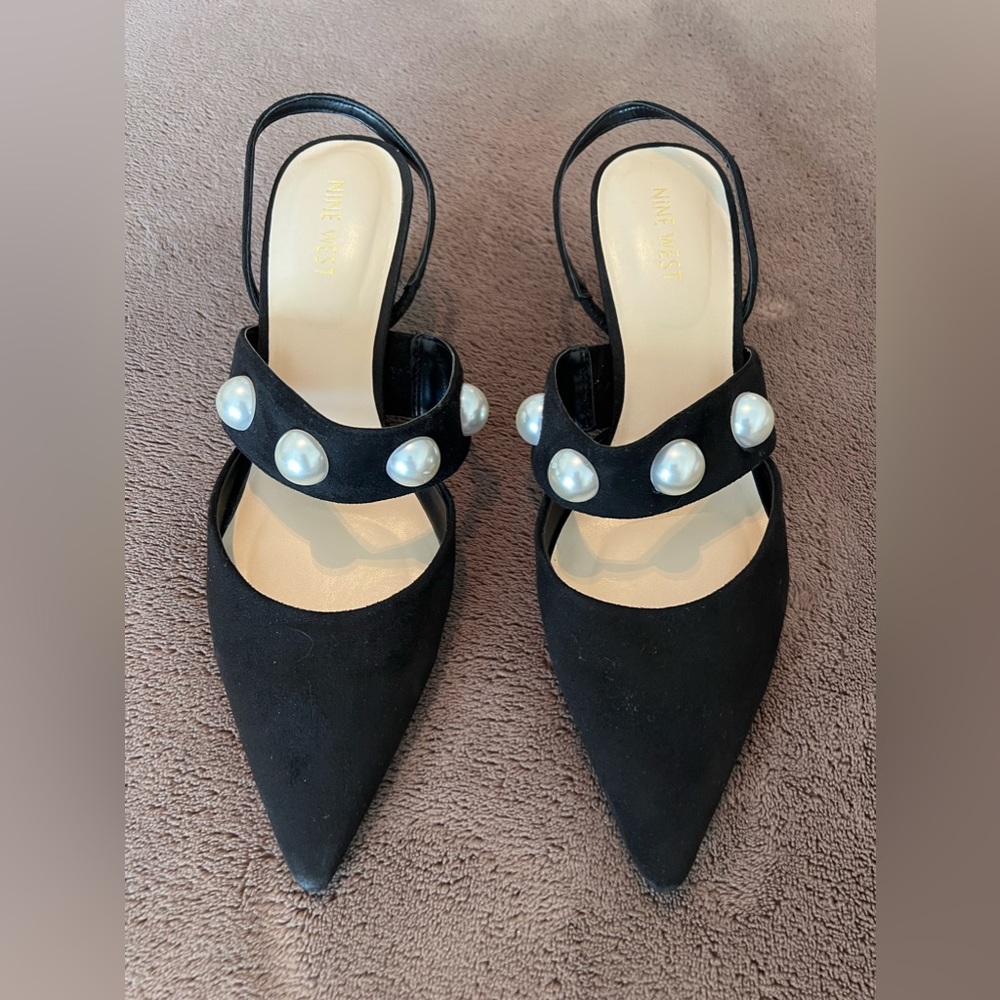Nine West Black Suede & Pearl Fancy Cocktail Shoe